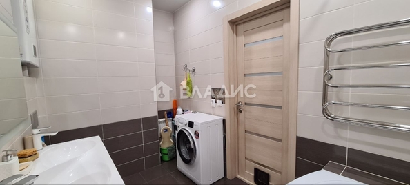 
   Продам 1-комнатную, 48.6 м², Калашникова ул, 11Б/1

. Фото 5.