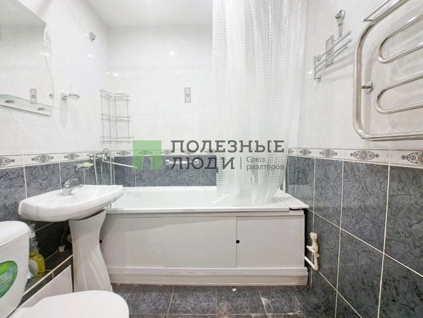 
   Продам 2-комнатную, 49 м², Лимонова ул, 14

. Фото 3.