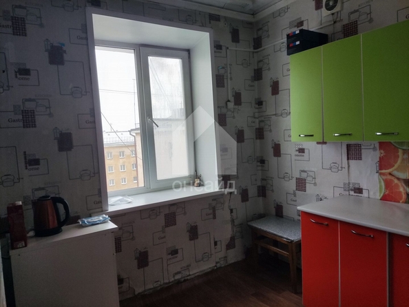 
   Продам 2-комнатную, 43 м², Родины ул, 4

. Фото 6.