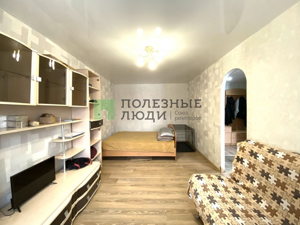 
   Продам 1-комнатную, 35.7 м², Ключевская ул, 88

. Фото 3.