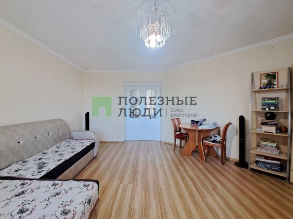 
   Продам 3-комнатную, 72 м², Гагарина ул, 73А

. Фото 7.