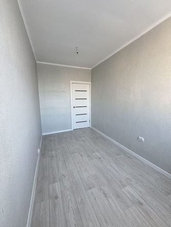 
   Продам 3-комнатную, 52.2 м², Октябрьская ул, 6

. Фото 4.