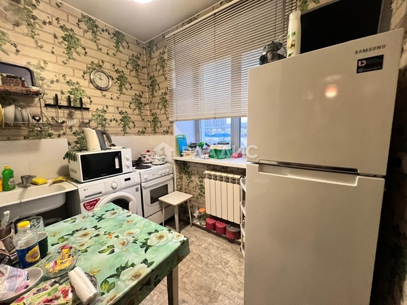 
   Продам 3-комнатную, 56.9 м², Ключевская ул, 62

. Фото 2.