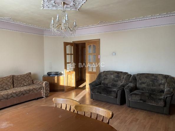 
  Продается 2-комн. квартира, 84 м², Павлова ул, д. 80
. Фото 3.