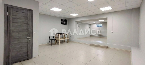 
  Продается универсальное помещение, 100.8 м², Трубачеева ул, д. 69
. Фото 1.