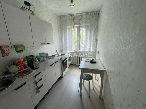 
  Продается 1-комн. квартира, 34.4 м², Строителей ул, д. 14
. Фото 4.