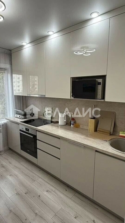 
  Продается 3-комн. квартира, 67 м², Строителей ул, д. 36
. Фото 4.