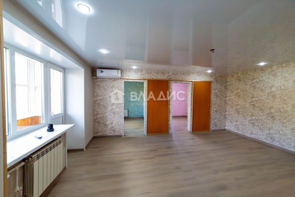 
  Продается 3-комн. квартира, 50.1 м², Октябрьская ул, д. 27
. Фото 1.