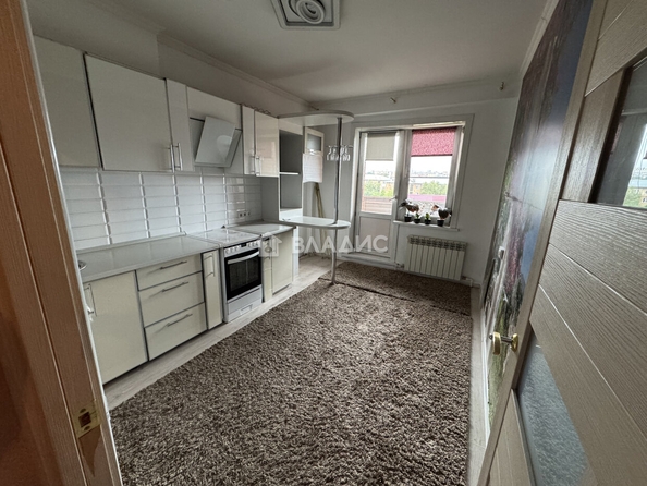 
  Продается 2-комн. квартира, 60 м², Солнечная ул, д. 28
. Фото 5.