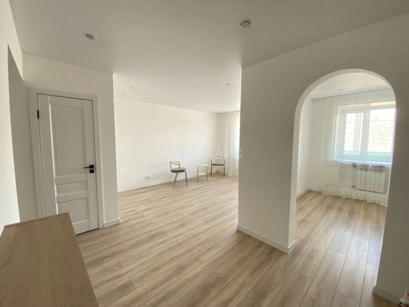 
  Продам 3-комн. квартиру 66.7 м². Фото 7.