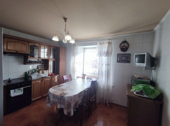 
  Продам 4-комн. квартиру 109.8 м². Фото 32.