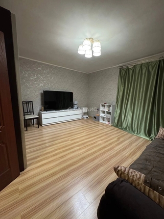 
  Продам 3-комн. квартиру 78.3 м². Фото 9.