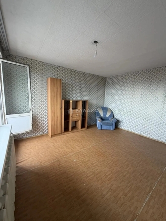 
  Продам 3-комн. квартиру 63.7 м². Фото 4.
