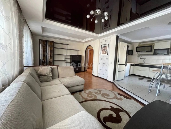 
  Продам 4-комн. квартиру 74.1 м². Фото 2.