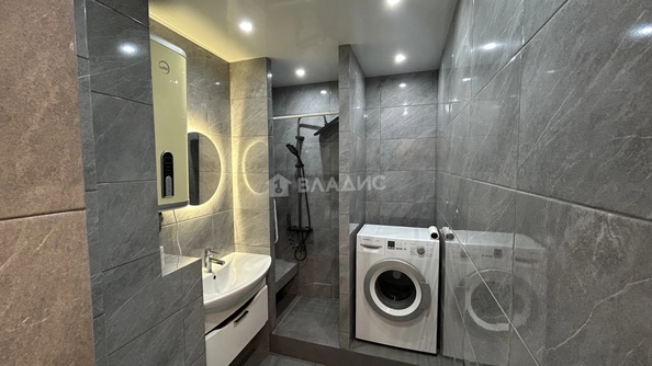 
  Продам 2-комн. квартиру 54.9 м². Фото 11.