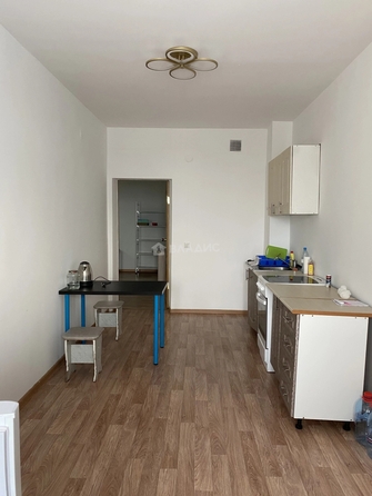 
  Продам 2-комн. квартиру 64.4 м². Фото 7.