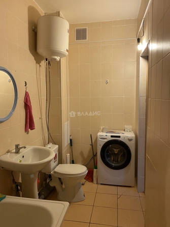 
  Продам 2-комн. квартиру 64.4 м². Фото 11.