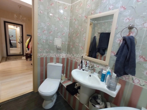 
  Продам 3-комн. квартиру 56.9 м². Фото 13.