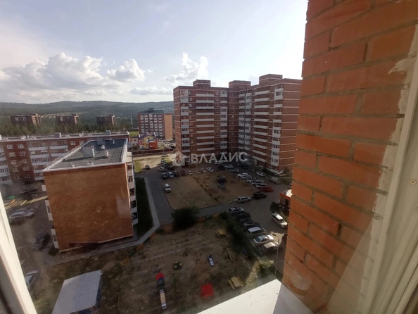 
  Продам 3-комн. квартиру 56.9 м². Фото 22.