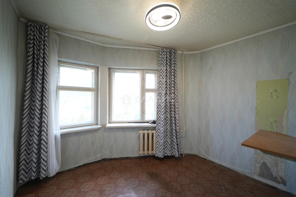 
  Продам 2-комн. квартиру 46.8 м². Фото 5.
