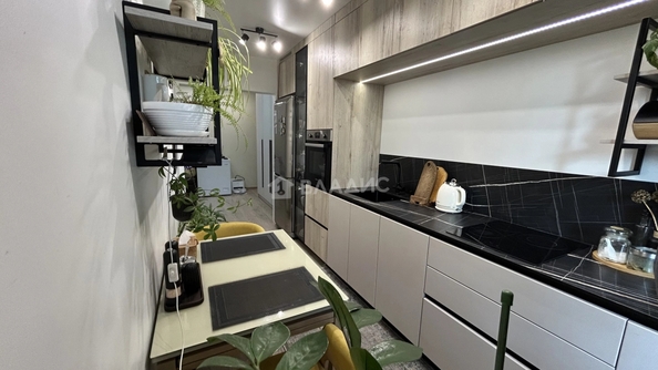 
  Продам 2-комн. квартиру 50.6 м². Фото 3.