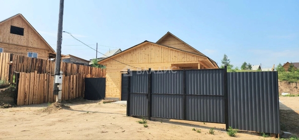 
  Продам дом 230 м². Фото 1.