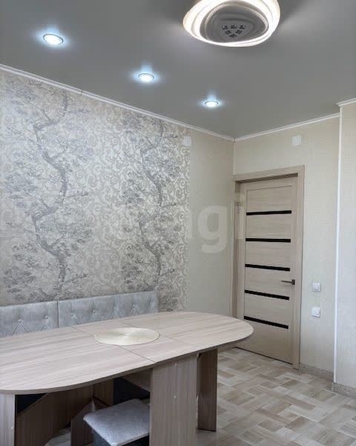 
  Продается 2-комн. квартира 66.5 м², в ЖК Изумрудный, 3 очередь. Фото 9.