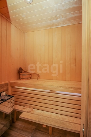 
  Продается 4-комн. квартира 106.8 м². Фото 1.