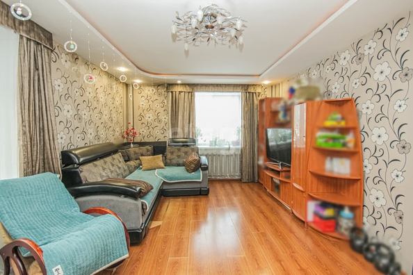 
  Продается 4-комн. квартира 86 м². Фото 1.