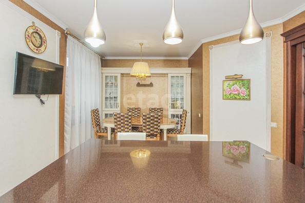 
  Продается 4-комн. квартира 244.6 м². Фото 4.