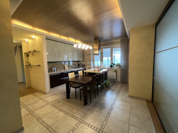 
  Продается 4-комн. квартира 176 м². Фото 5.
