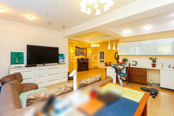 
  Продается 4-комн. квартира 100.9 м². Фото 28.