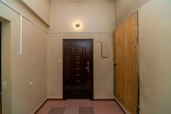 
   Продам 4-комнатную, 253 м², Александра Невского ул, 2

. Фото 50.