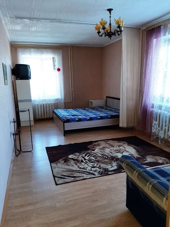 
   Продам 1-комнатную, 38 м², Карла Маркса ул, 31

. Фото 1.