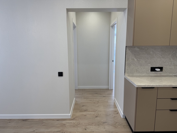 
   Продам 4-комнатную, 85.2 м², Култукская ул, 16

. Фото 9.