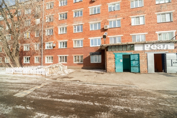 
   Продам 1-комнатную, 18.1 м², Байкальская ул, 237

. Фото 10.