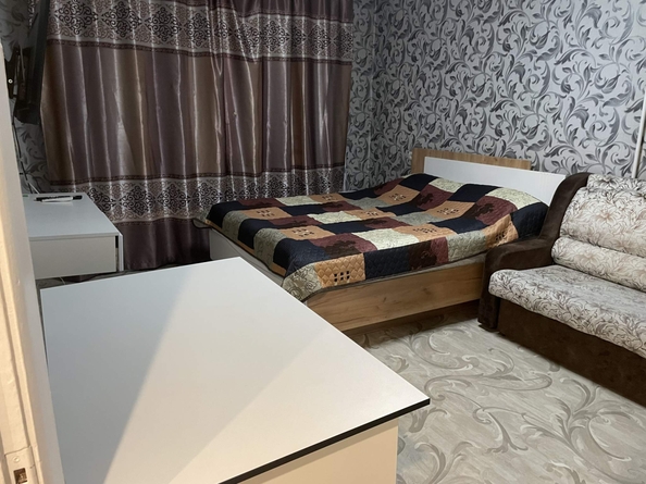 
  Сдам в аренду 1-комнатную квартиру, 31.6 м², Иркутск

. Фото 2.