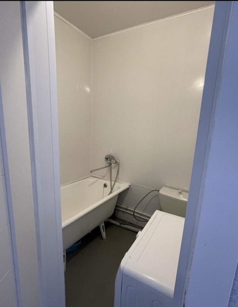 
  Сдам в аренду 1-комнатную квартиру, 30.4 м², Иркутск

. Фото 4.