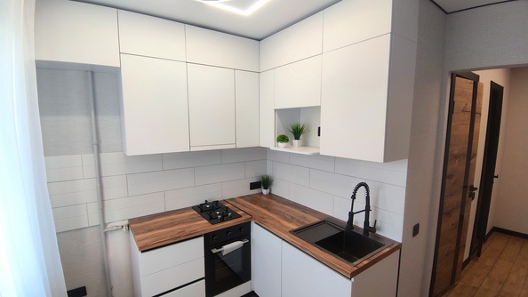 
  Продам 2-комн. квартиру, 54 м², 18 мкр, д. 4
. Фото 18.