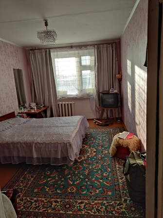 
  Продается 3-комн. квартира, 63.77 м², Космонавтов мкр
. Фото 3.