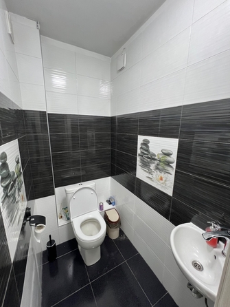 
  Сдается 2-комн. квартира, 72.1 м², Глеба Успенского ул
. Фото 12.