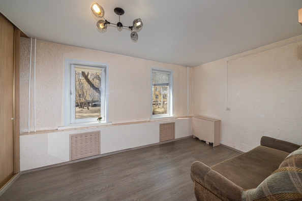 
  Продается 2-комн. квартира, 39 м², Киевская ул, д. 21
. Фото 3.