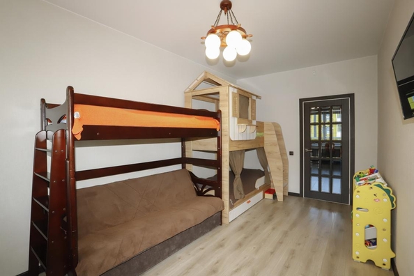 
  Продается 3-комн. квартира, 84 м², Центральный мкр, д. 3/1
. Фото 12.