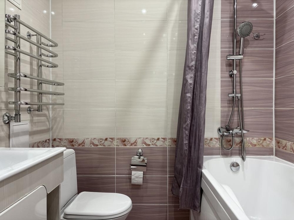 
  Продается 2-комн. квартира, 56 м², Рябикова б-р, д. 100
. Фото 37.