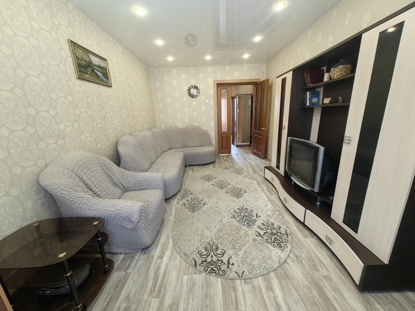 
  Продается 2-комн. квартира, 54.9 м², 211 кв-л, д. 9
. Фото 2.