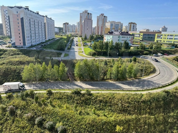 
  Продам 2-комн. квартиру 59.2 м². Фото 18.