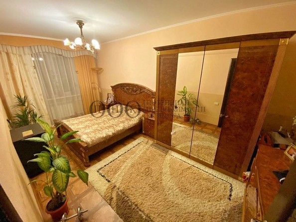 
   Продам 5-комнатную, 101.7 м², Комсомольский пр-кт, 63

. Фото 1.