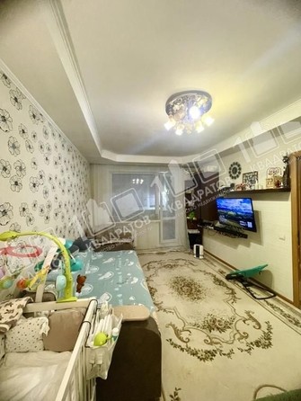 
   Продам 2-комнатную, 44 м², Тухачевского (Базис) тер, 31Б

. Фото 1.