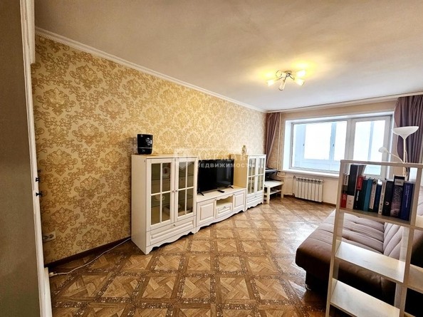 
   Продам 1-комнатную, 30 м², Юрия Смирнова пер, 18

. Фото 8.