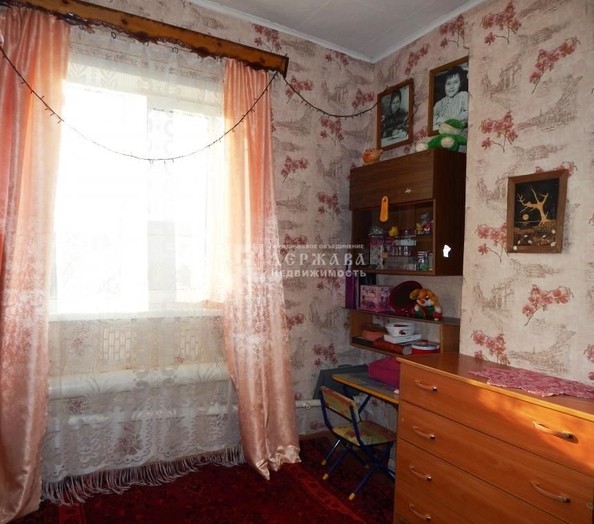 
   Продам дом, 69.5 м², Крапивинский

. Фото 2.